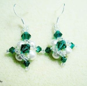 Swarovski sterling st. Patrick's day earrings